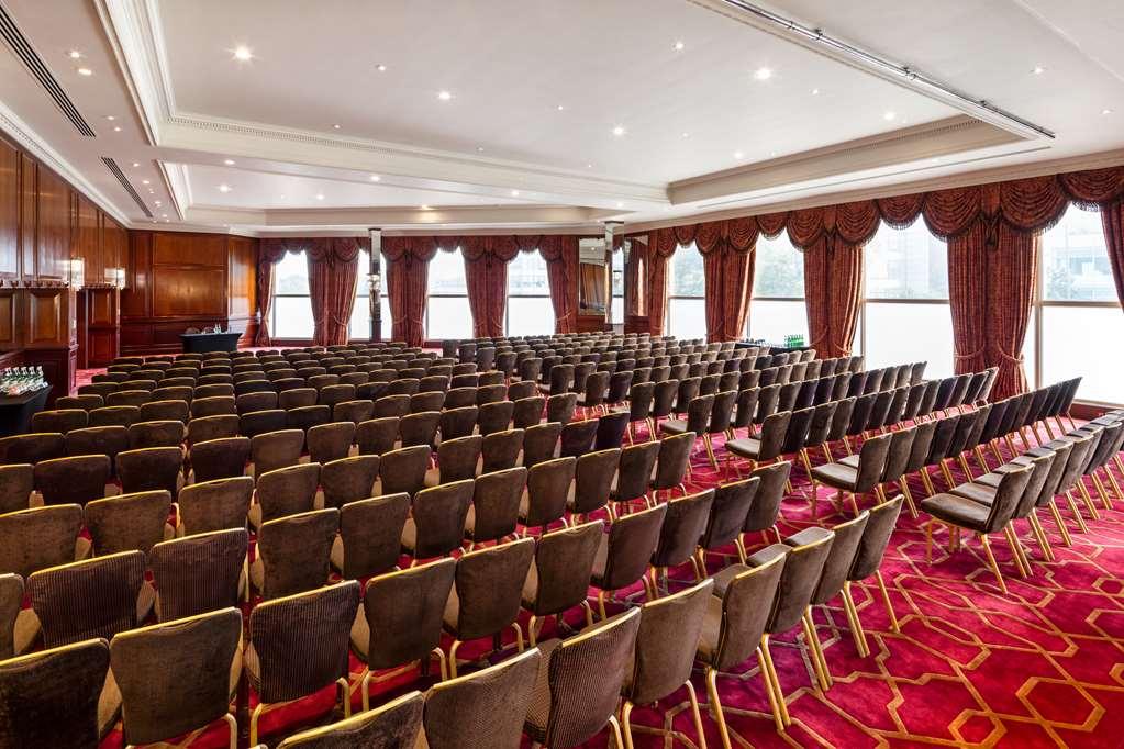 Radisson Blu Hotel, London Heathrow Hillingdon