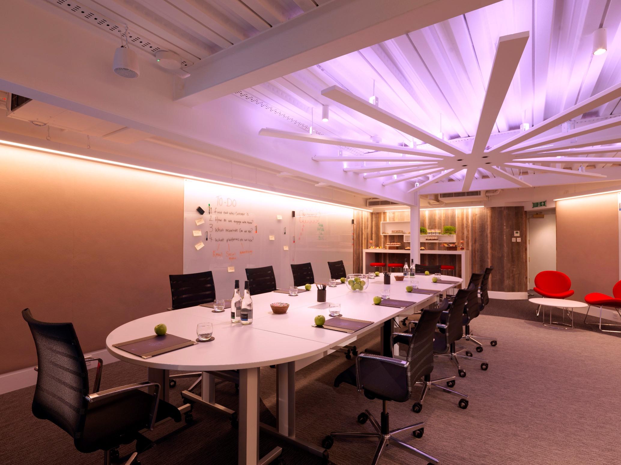 Hotel Radisson Blu Hotel, London Heathrow 4*