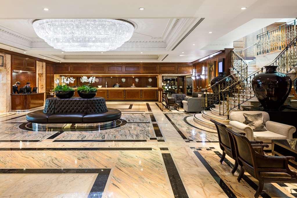 Radisson Blu Hotel, London Heathrow Hotel