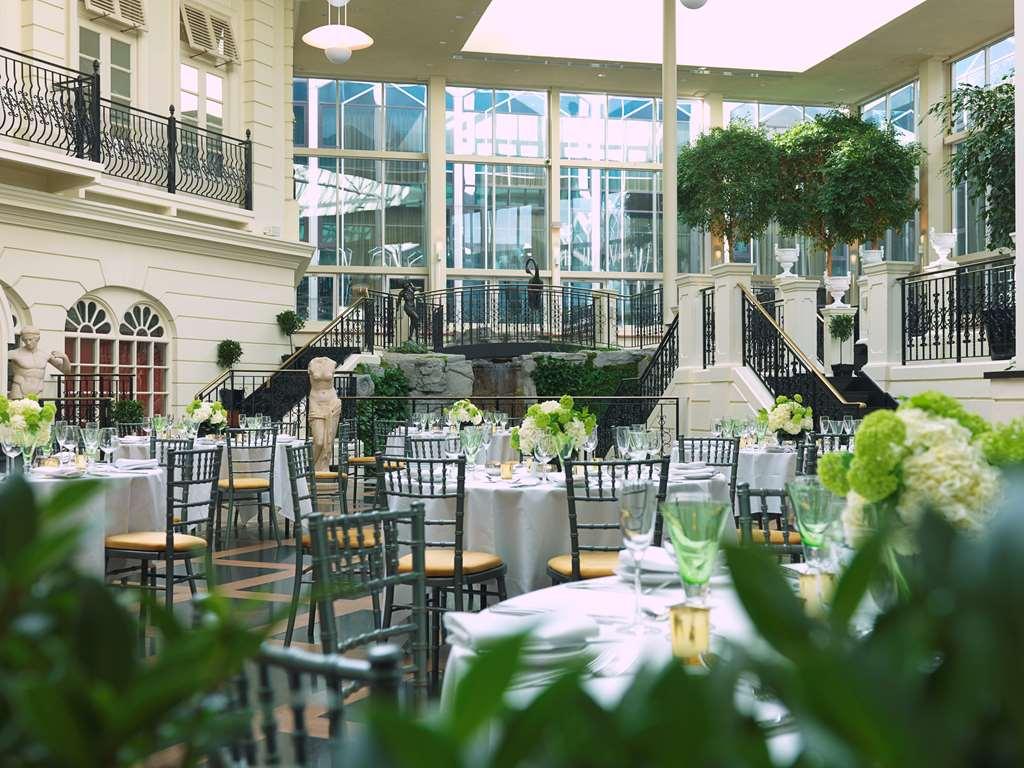 Hotel Radisson Blu Hotel, London Heathrow 4*