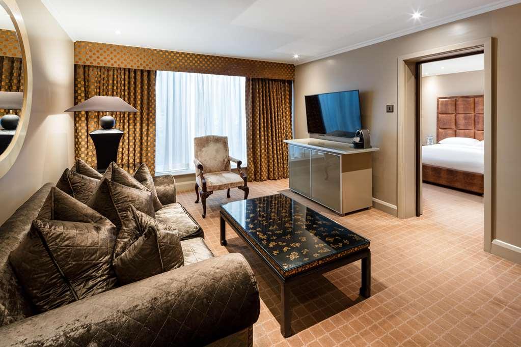 Radisson Blu Hotel, London Heathrow