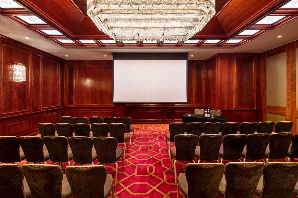 Radisson Blu Hotel, London Heathrow 4* Hillingdon