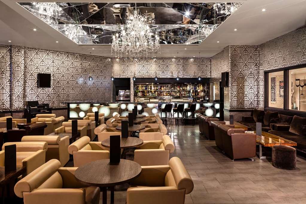 Radisson Blu Hotel, London Heathrow Hotel