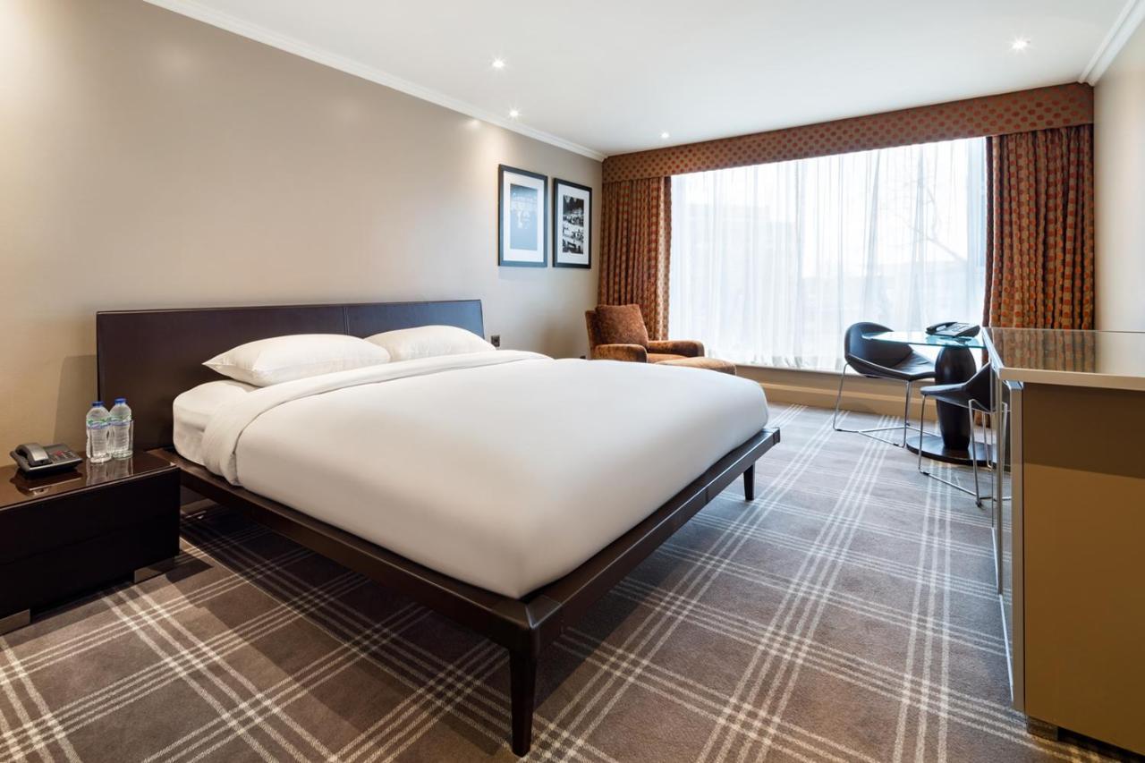 Radisson Blu Hotel, London Heathrow 4*